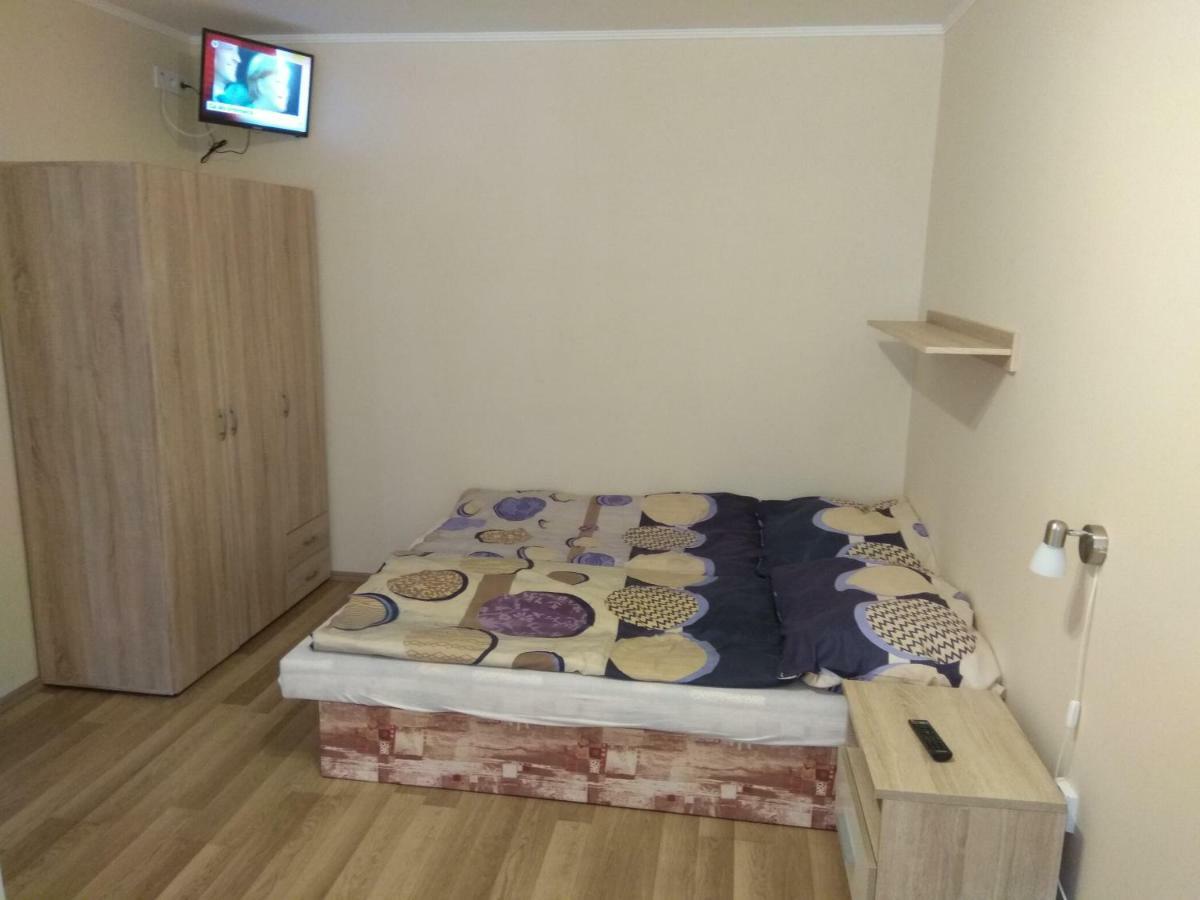 דירות Štúrovo La Familia מראה חיצוני תמונה